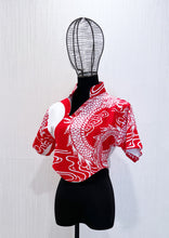 Load image into Gallery viewer, Curved Hem Cropped Top (Red/White)
